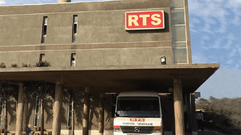 « Eh oui! Vaillants travailleurs de la RTS » : Le message de soutien et de compassion du Synpics-CNTS à l’occasion de la fête du 1er mai