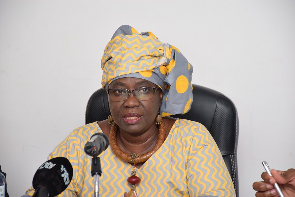Impactés par la crise sanitaire : Le ministre des Mines apporte un appui de natures diverses aux orpailleurs de Tamba