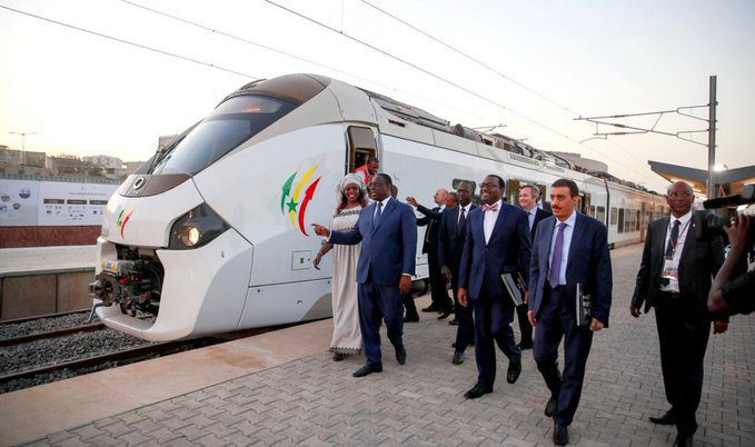 « Le TER sera mis en service dans les prochains mois », assure-le président Macky Sall