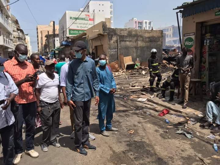 Incendie Parc Lambaye : Le maire de Dakar-Plateau envisage la délocalisation du site