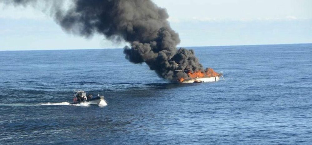 Trafic de drogue : Après avoir incendié leur bateau, trois trafiquants étrangers interceptés (Communiqué)