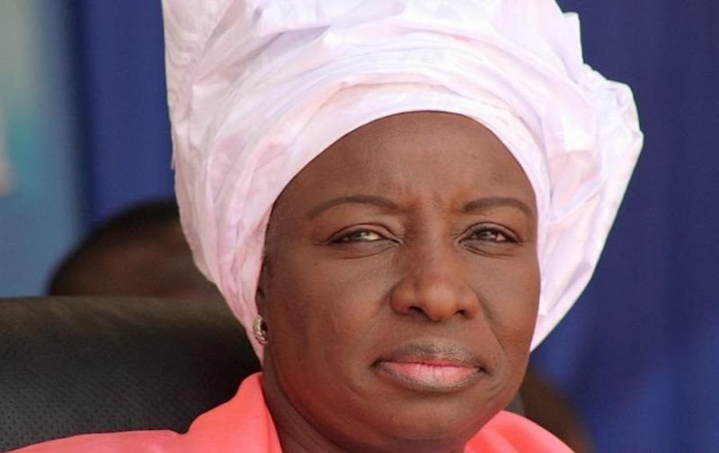 CESE : Aminata Touré zappe complétement Macky Sall et promet de se prononcer sur son avenir politique