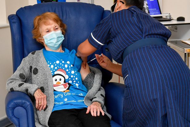 Covid-19 : le Royaume-Uni entame la vaccination de sa population, ce mardi