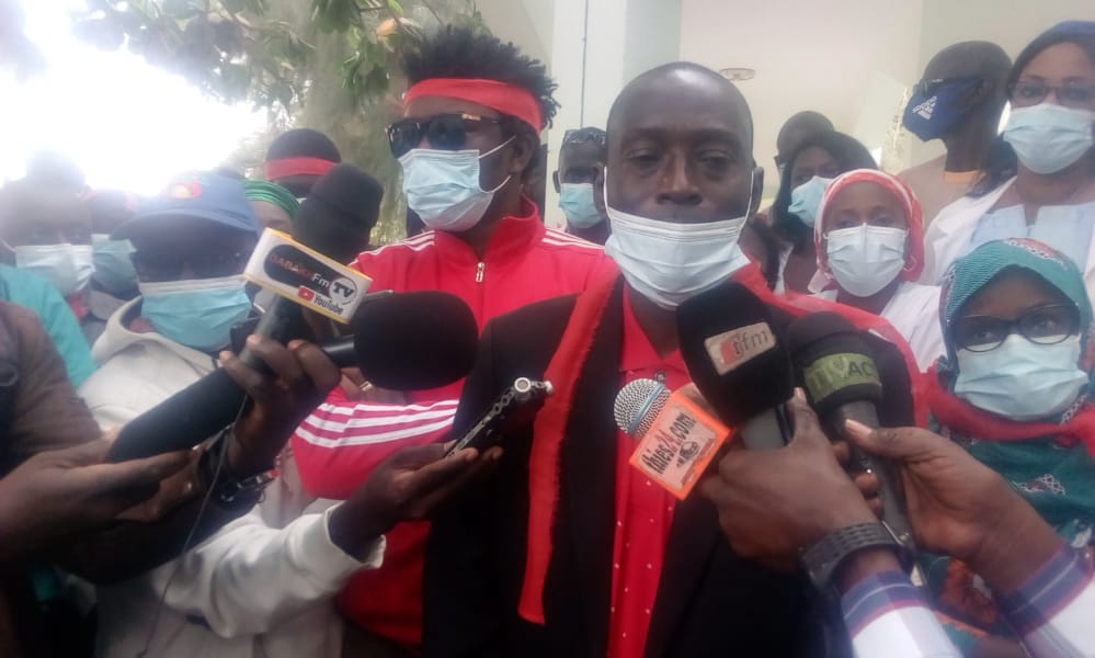 Tivaouane : Les travailleurs de l’hôpital Abdoul Aziz Sy Dabakh réclament le départ de la directrice
