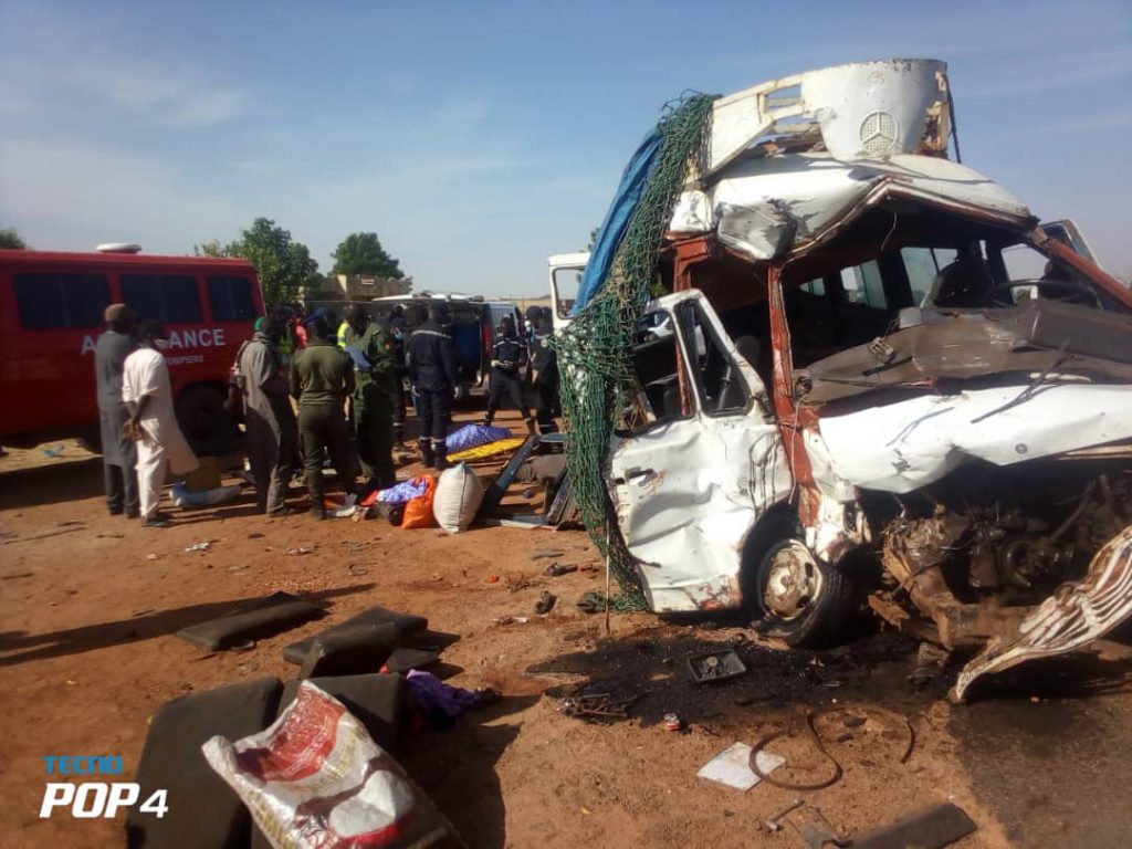 Série d’accidents de la route : Macky Sall demande l’application stricte des sanctions