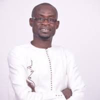 Dr Sylla Thiam : « Il faut arrêter le couvre-feu et privilégier la stratégie communautaire »