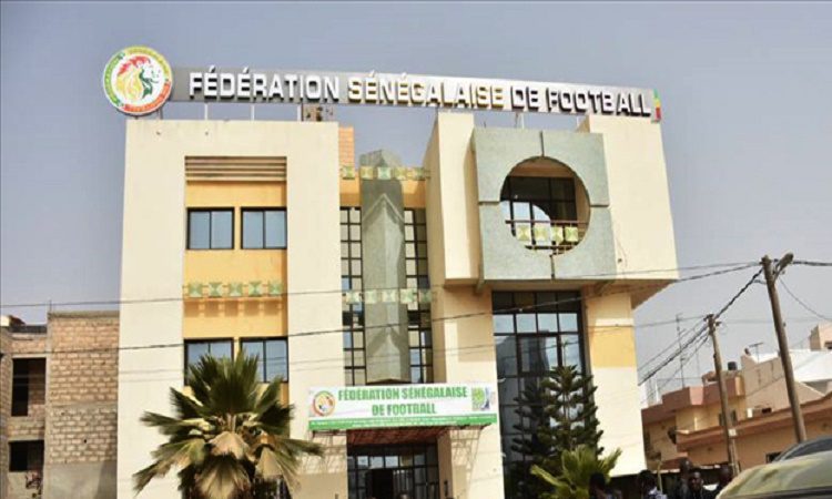 Football : La FSF débloque plus de 11 millions de FCFA au Jaraaf et à Teungueth FC