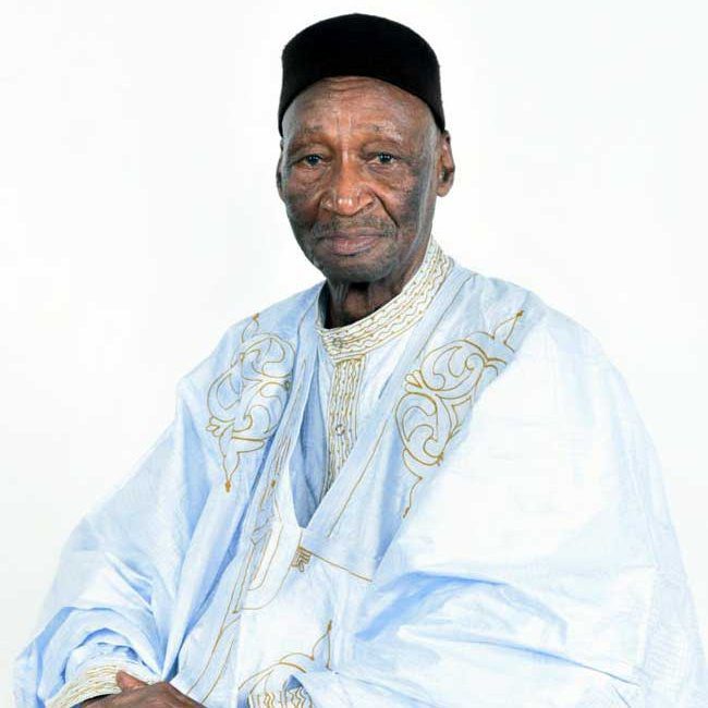 Décès de l’historien et auteur guinéen Djibril Tamsir Niane, à l’âge de 89 ans