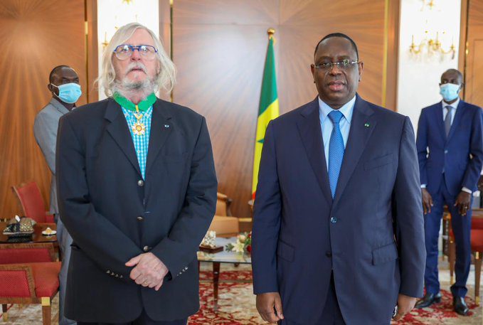 En visite Au Sénégal : Pr Didier Raoult élevé à la dignité de commandeur dans l’ordre national du Lion