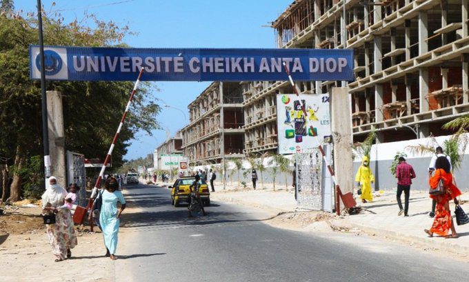 UCAD : Le Saes suspend les cours jusqu’à nouvel ordre