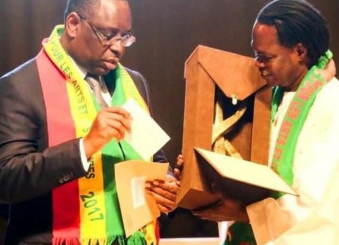 Baaba Maal plaide pour la mise sur pied d’une université El Hadj Omar Tall dans le Fouta