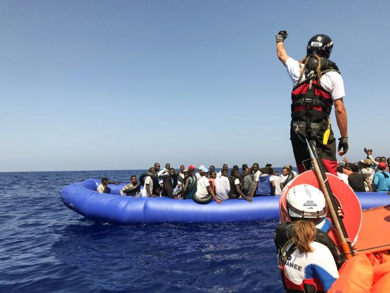 Plus de 700 migrants secourus durant le week-end en Méditerranée