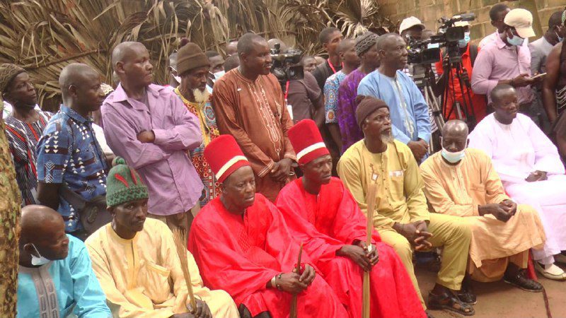 ZIGUINCHOR – Fête du roi d’Oussouye (Houmobeul) : Le Président Macky Sall salue un » tisserand de la cohésion nationale »