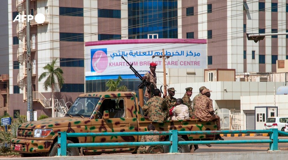Soudan : Le général Abdel Fattah al-Burhan annonce la dissolution des autorités de transition et décrète l’état d’urgence