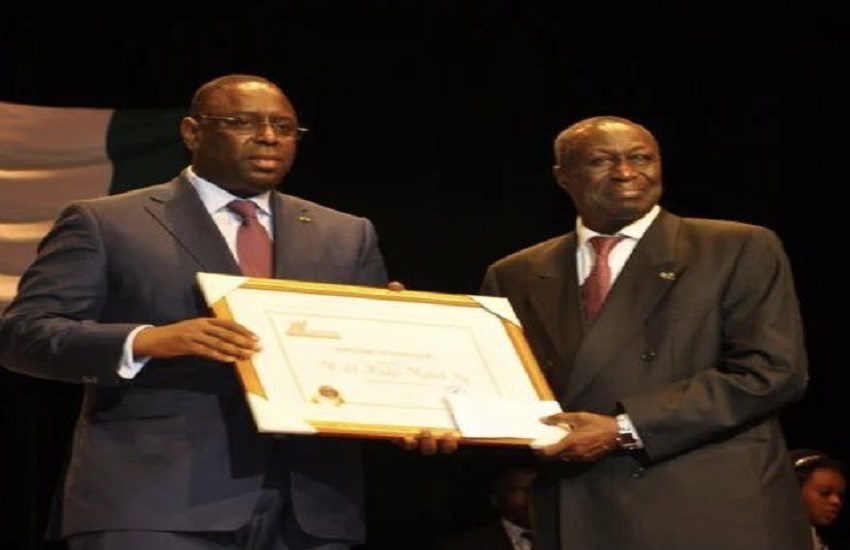« Un sportif de renommée qui a rendu un grand service au football sénégalais », le vibrant hommage de Macky Sall à El hadji Malick Sy dit « Souris »