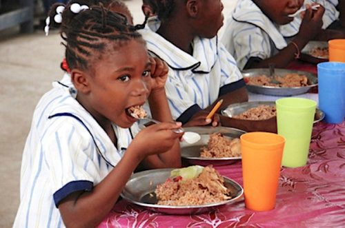 Une étude relève l’effet socio-économique des cantines scolaires