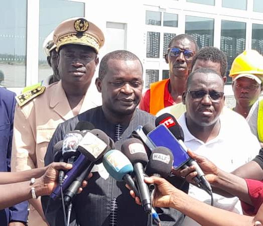Le ministre des Transports aériens dément l’inondation à l’aéroport Ousmane Seck Ndiaye : « Toute l’infrastructure est bien là, intacte, avec un respect de toutes les prévisions »