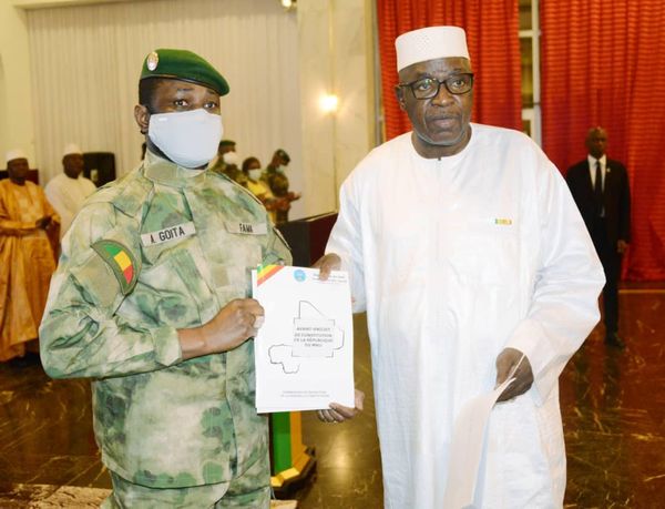 Mali : Le projet d’une nouvelle Constitution malienne remis au colonel Assimi Goïta
