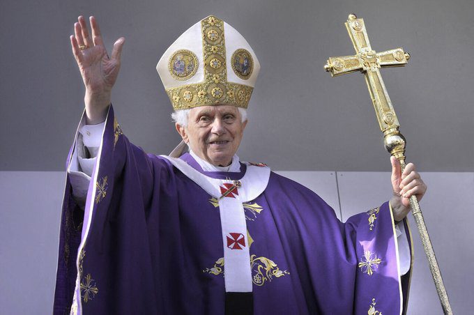 L’ancien pape Benoît XVI est décédé à l’âge de 95 ans au Vatican