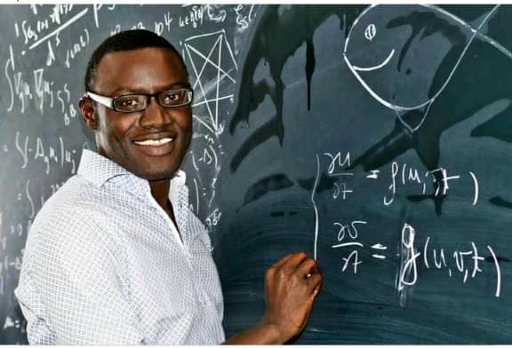 Prix Ramanujan 2022 pour les jeunes mathématiciens des pays en développement : Le Sénégalais Mouhamed Moustapha Fall sacré