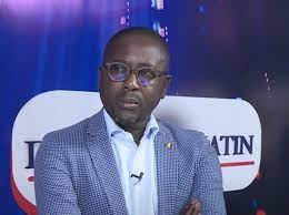 Affaire Pape Alé Niang : Le passeport du journaliste reste confisqué