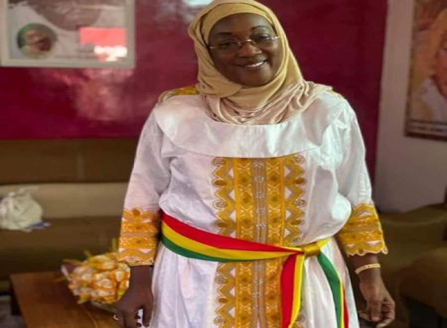Dieynaba Bâ Dème nouveau maire de Fann-Point E-Amitié : « Je n’ai pas les mots, mais je voudrais juste dire que je viens de remplacer un jumeau, en l’occurrence feu Palla Samb »