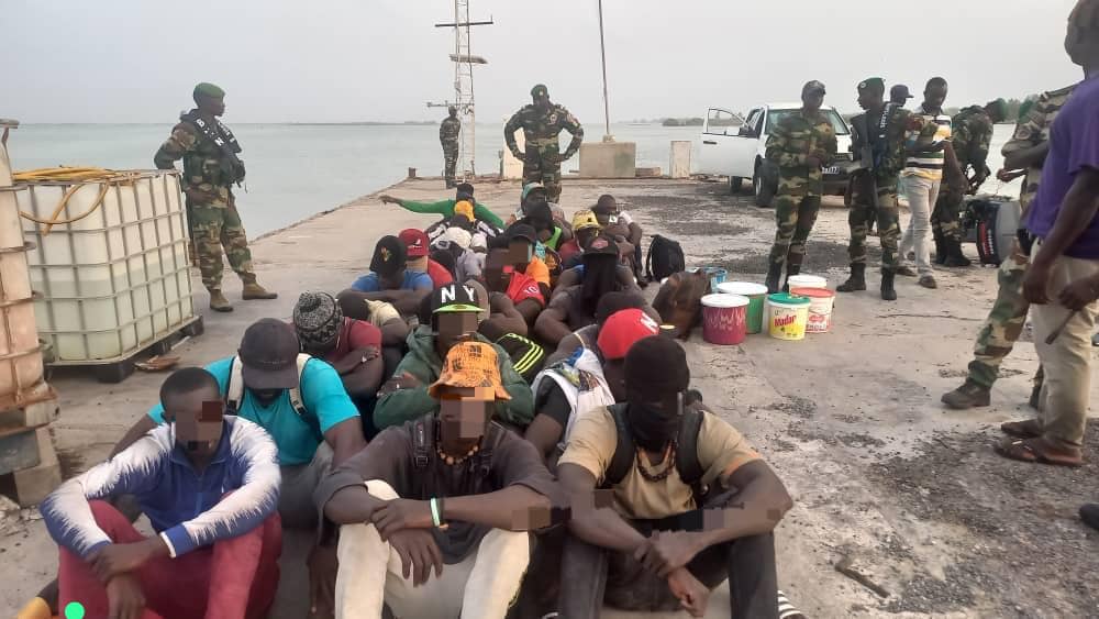 Emigration clandestine : La Marine intercepte 35 migrants