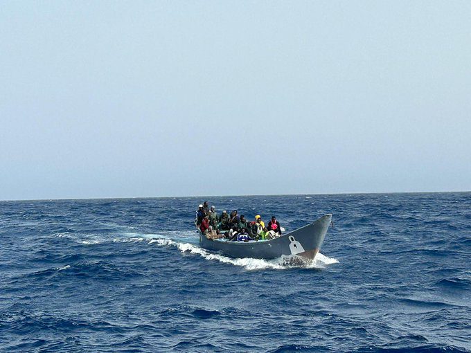 Iles Canaries : 105 migrants dont 7 femmes et 2 mineurs sauvés par les garde-côtes espagnoles