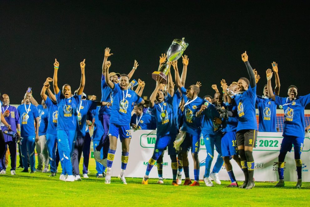 Teungeuth FC remporte son premier trophée de Coupe de la ligue