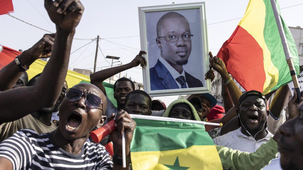 Ousmane Sonko revient dans la course à la présidentielle de 2024