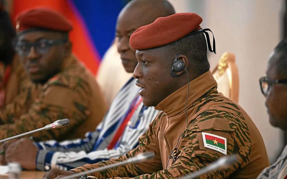 Le Burkina Faso rompt officiellement ses relations diplomatiques avec la France